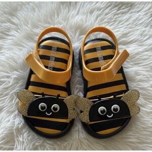 Mini Melissa Bumblebee Jelly Sandals Yellow Black Striped Toddler Size 6 USA